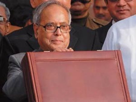 G-20 playing an effective role: Pranab Mukherjee