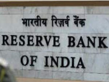 Chakrabarty calls for changes in banks reporting