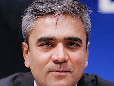 Anshu Jain to become new Deutsche Bank boss