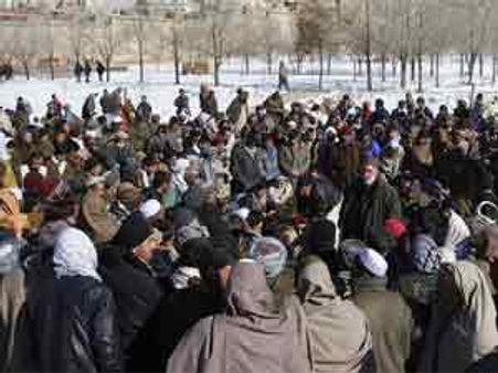 Taliban put to death 16 Pakistani policemen on video