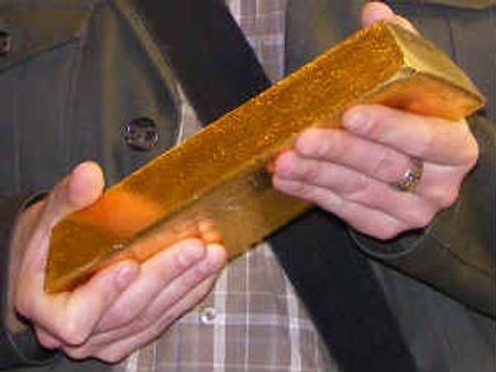 Gold gains Rs 20 on lower level buying, silver sheds Rs 1,000