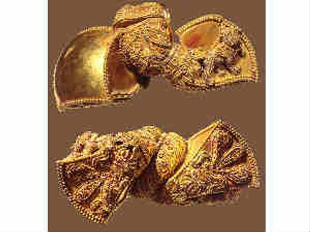Gold at new high of Rs 28,230; gains Rs 80