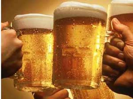 Facebook may encourage teens to use alcohol