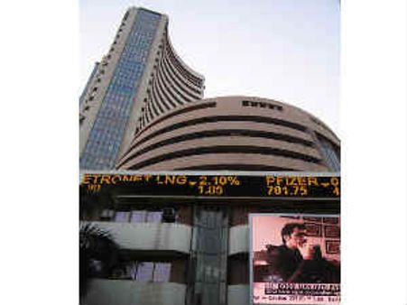 Sensex plunges over 400 pts, Nifty below 5K on weak IIP data