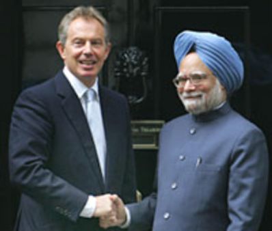 PM hosts lunch for Tony Blair, Chidambaram present
