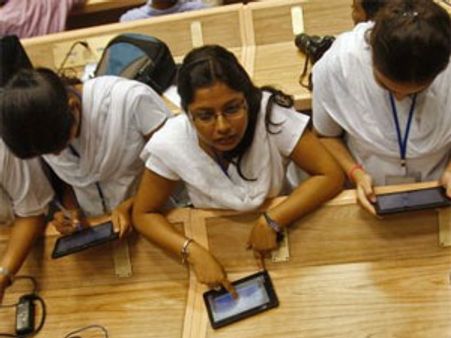 Mum: Parents burden; school orders iPads for children
