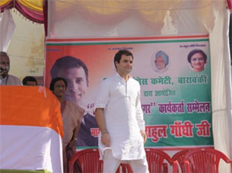 'I like Rahul's reaction to shoe throwing': Omar