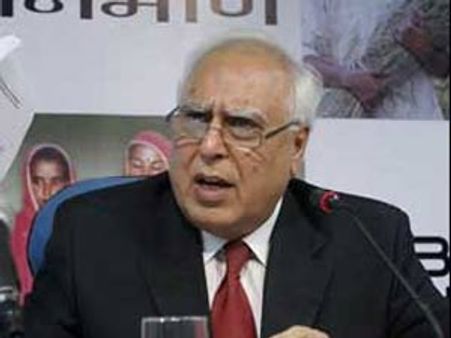 No plan to censor social media: Kapil Sibal