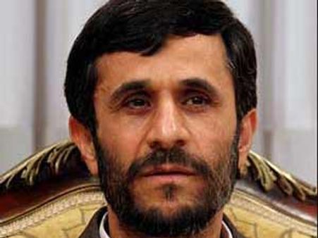 Iran bashes US, Prez shows nuclear might, Obama shocked