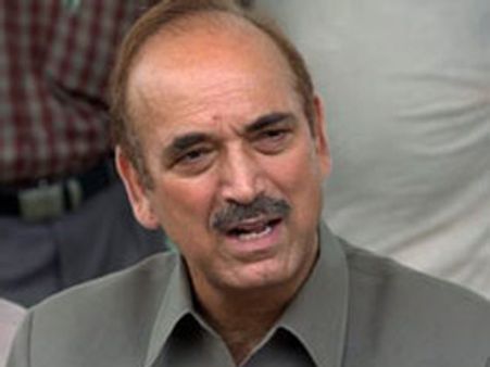 Azad in talks with newly-elected MLAs in Uttarakhand