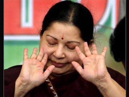 AIADMK to continue to press for India backing US resolution