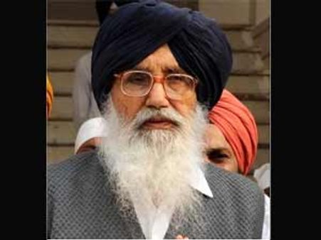 Parkash Singh Badal sworn in as Punjab CM for record 5th time