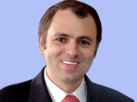 Omar Abdullah supports Trivedi on hike in rail fares