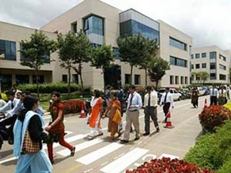 I-T hub Bangalore hires highest number of NRIs