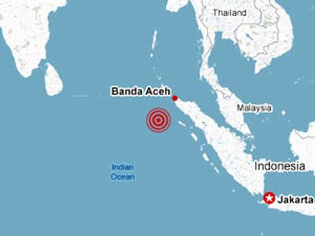 India withdraws Tsunami warnings after quake in Indonesia