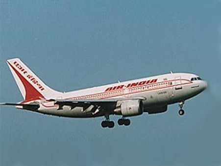 Air India incurs Rs 7,853 cr loss in 2011-12 