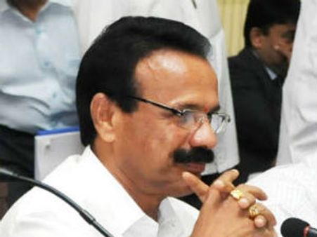 Karnataka Govt to look into cut in cess on petrol