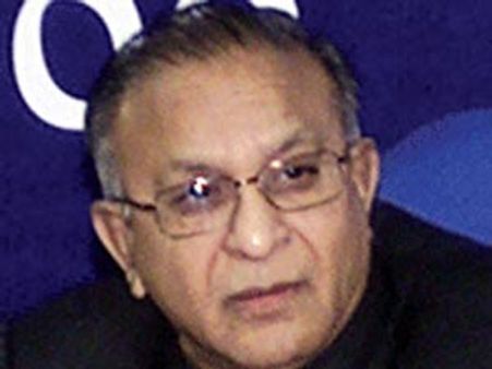 Oil Minister asks FM to raise excise duty on diesel cars