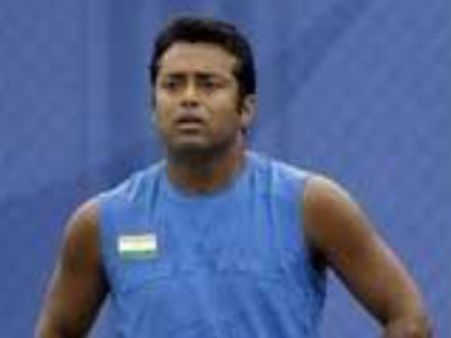 Leander Paes threatens to withdraw from Olympics