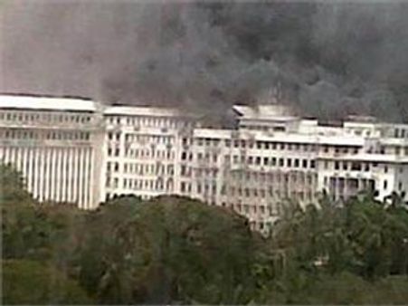 Mumbai Mantralaya fire: Massive fire engulfs CMs office
