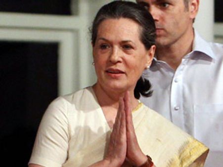 'Arjun Singh wanted Sonia, not Rajiv Gandhi as PM'