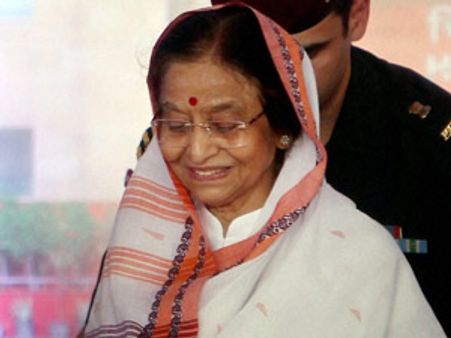 President Pratibha Patil takes a metro ride