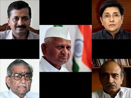 Hazare disbands Team Anna, says no talks with govt on Lokpal