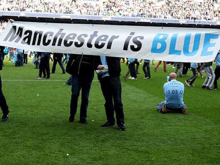 EPL 2012-13: Can Red Devils topple the Blues of Manchester?