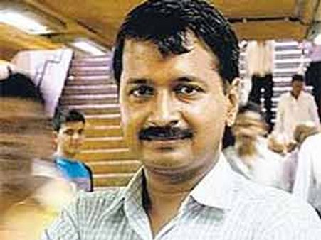 'All parties are corrupt and looting natural resources'