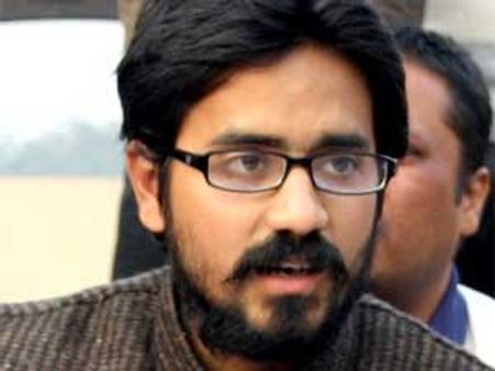 Sedition charge yet to be dropped against cartoonist Trivedi