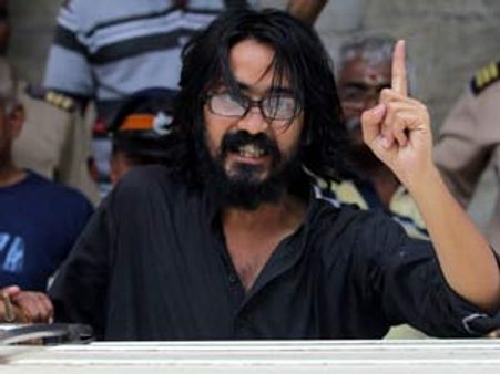 Cartoonist Aseem Trivedi gets bail, sedition charge remains