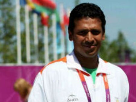 Was once served a live snake in Chinese restaurant: Bhupathi
