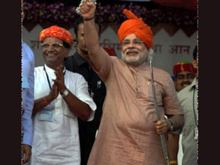 Tech-savvy Modi has 1 million followers on Twitter