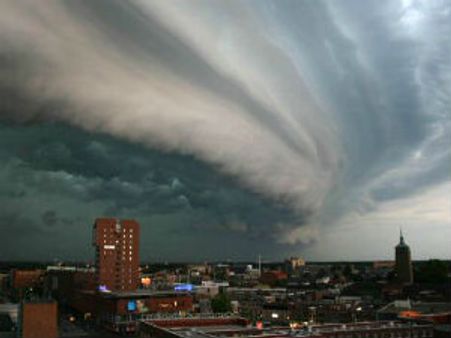 Superstorm Sandy hits New Jersey coast of USA
