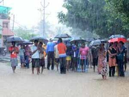 Cyclone Nilam: 22 dead, crops hit, trains affected in AP