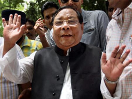 Sangma launches NPP at central level, forms alliance with NDA