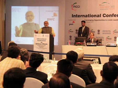 Vibrant Guj 2013: Corporate honchos praise Modi's leadership