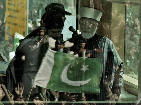 Tahir-ul-Qadri – Emerging Anna for Pakistan?