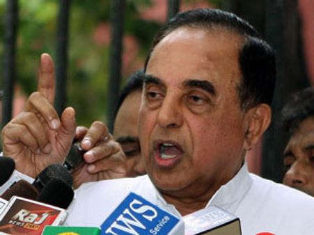 Amanat case: Subramanian Swamy corners juvenile in Delhi