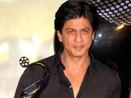 Revealed: Why Shahrukh Khan is silent on Vishwaroopam row