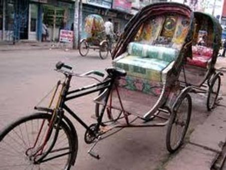 Bandh bonanza: Cycle rikshaws make a killing in Delhi