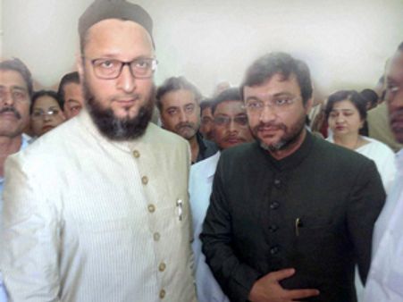 Hyderabad: Now Owaisi wants to hold talks with Taliban