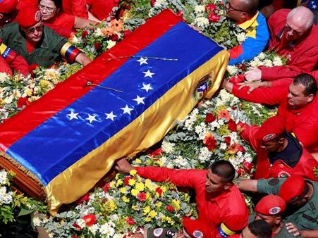 Chavez death: No alcohol in Venezuela for a week