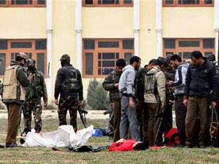 Fidayeen Attack: K'taka to bid tearful adieu to brave son