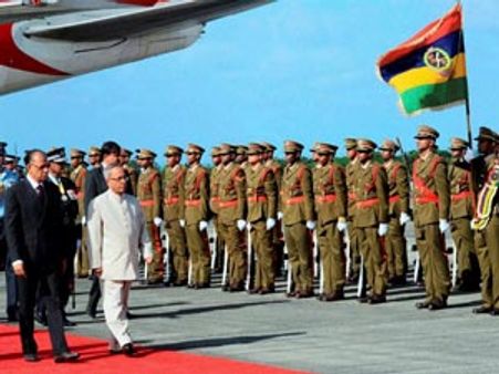 Which Power Pranab Mukherjee can use to pardon Sanjay Dutt