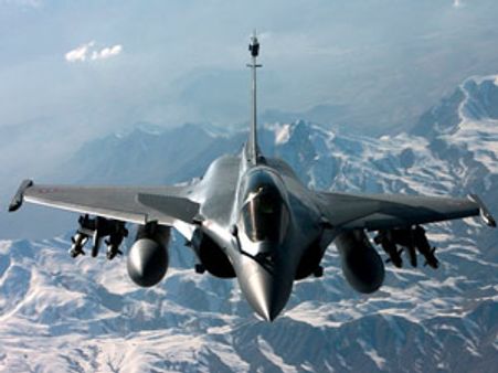 Fighter aircraft deal with France delayed, talks on