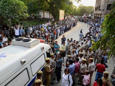 Delhi rape: President is shocked, people on streets