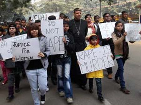 IO can't be examined in the absence of accused: Court