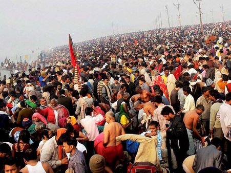 Vaikasi Visakam: Over 1 lakh devotees worship Lord Muruga