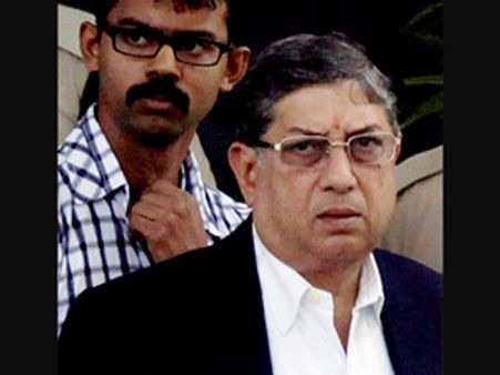 Lalu's party speaks: Srinivasan's resignation not now